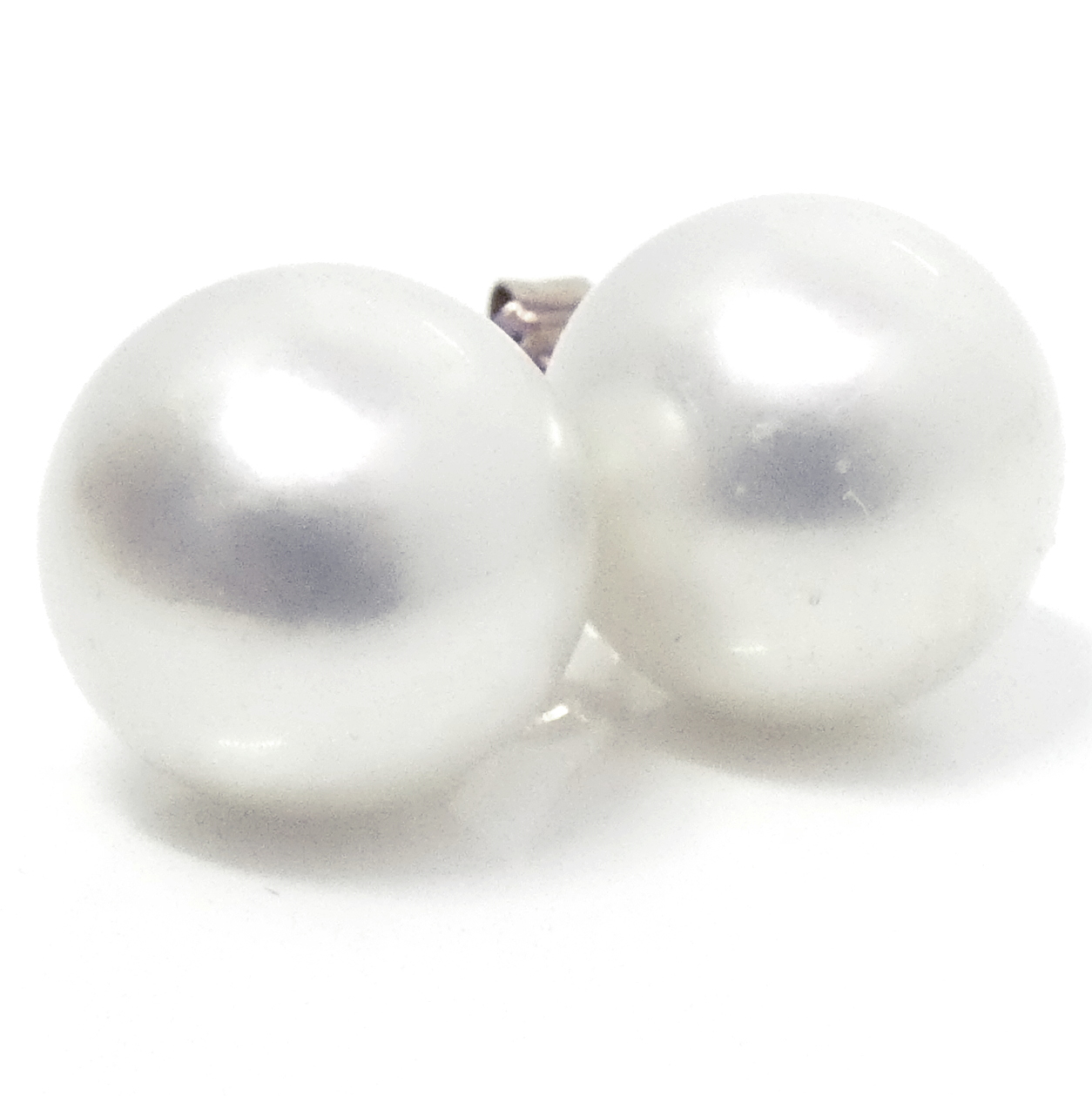 White South Sea 12.1mm Round Pearl Earrings